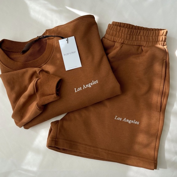LOS ANGELES SWEATSHIRT / SHORTS SET — In Caramel - Picture 9 of 9